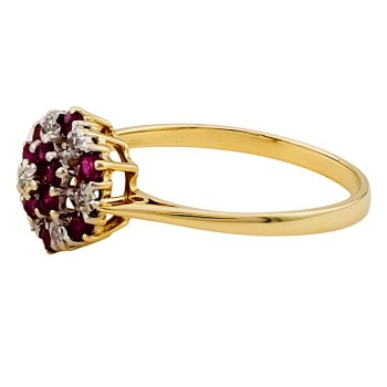 9ct gold Ruby / Diamond Cluster Ring size O